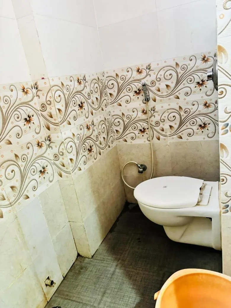 S R Hotel Varanasi 3*,  Indien